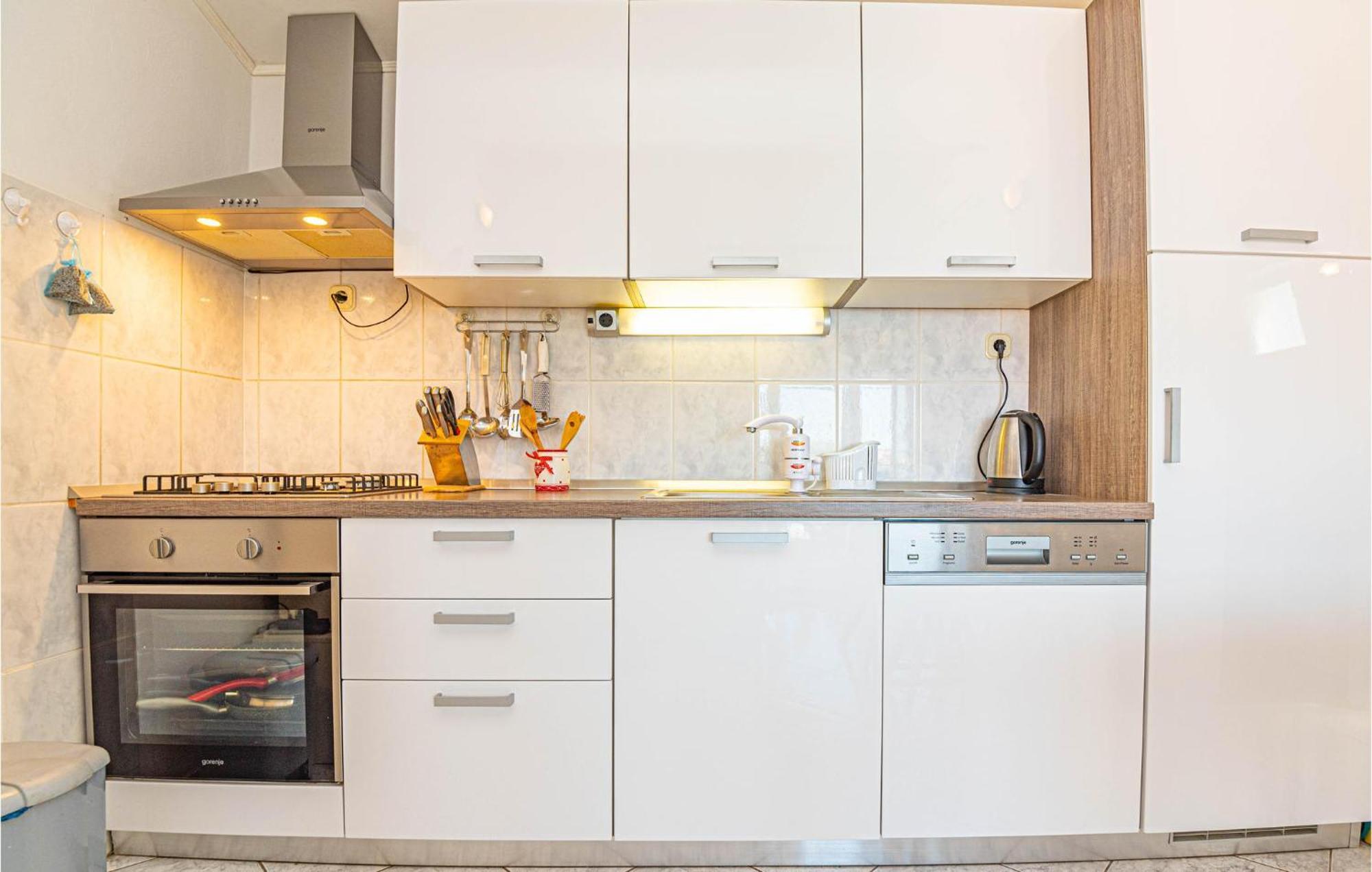 Nice Home In Zatoglav With House Sea View Podglavica 외부 사진