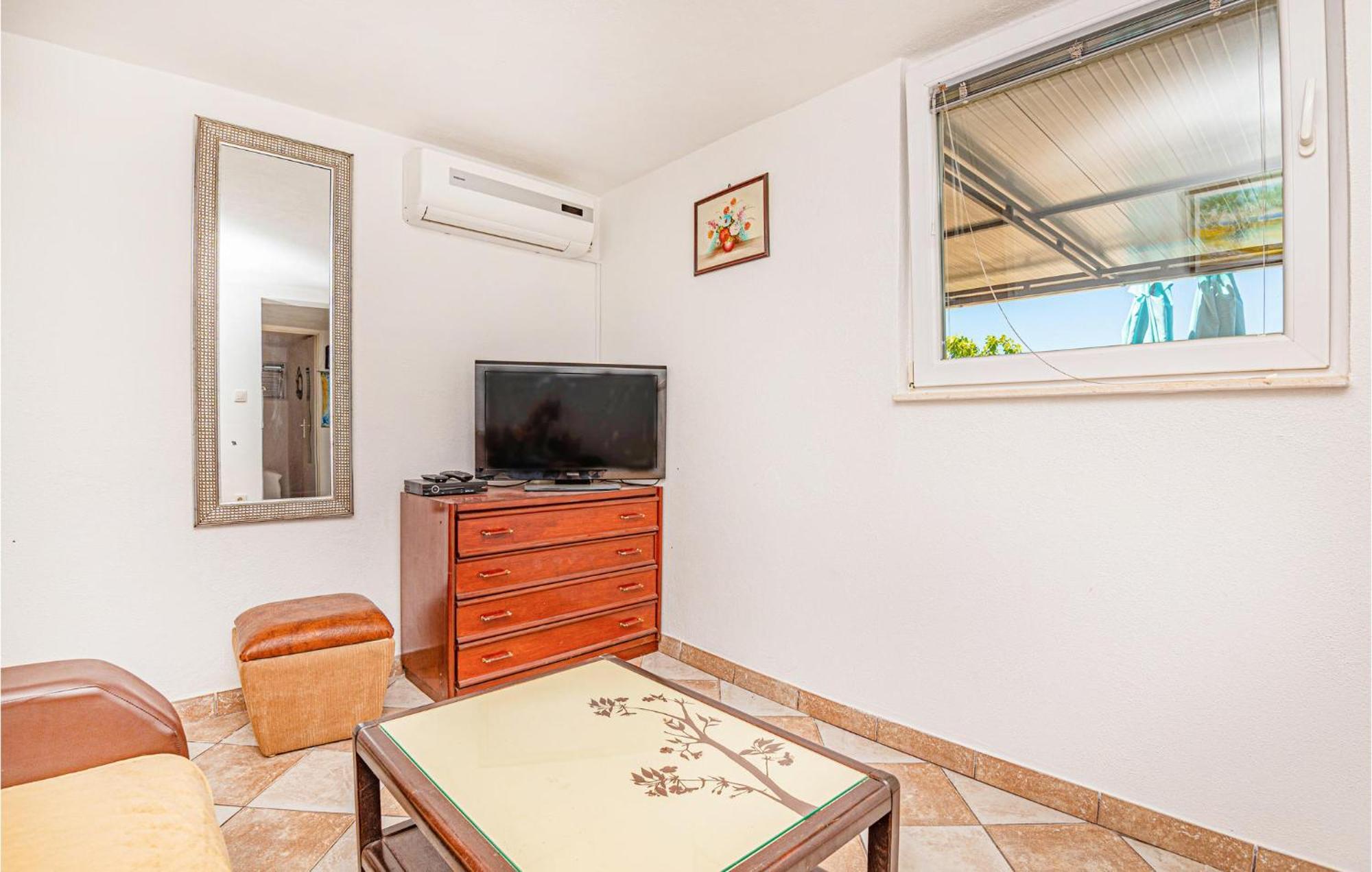 Nice Home In Zatoglav With House Sea View Podglavica 외부 사진