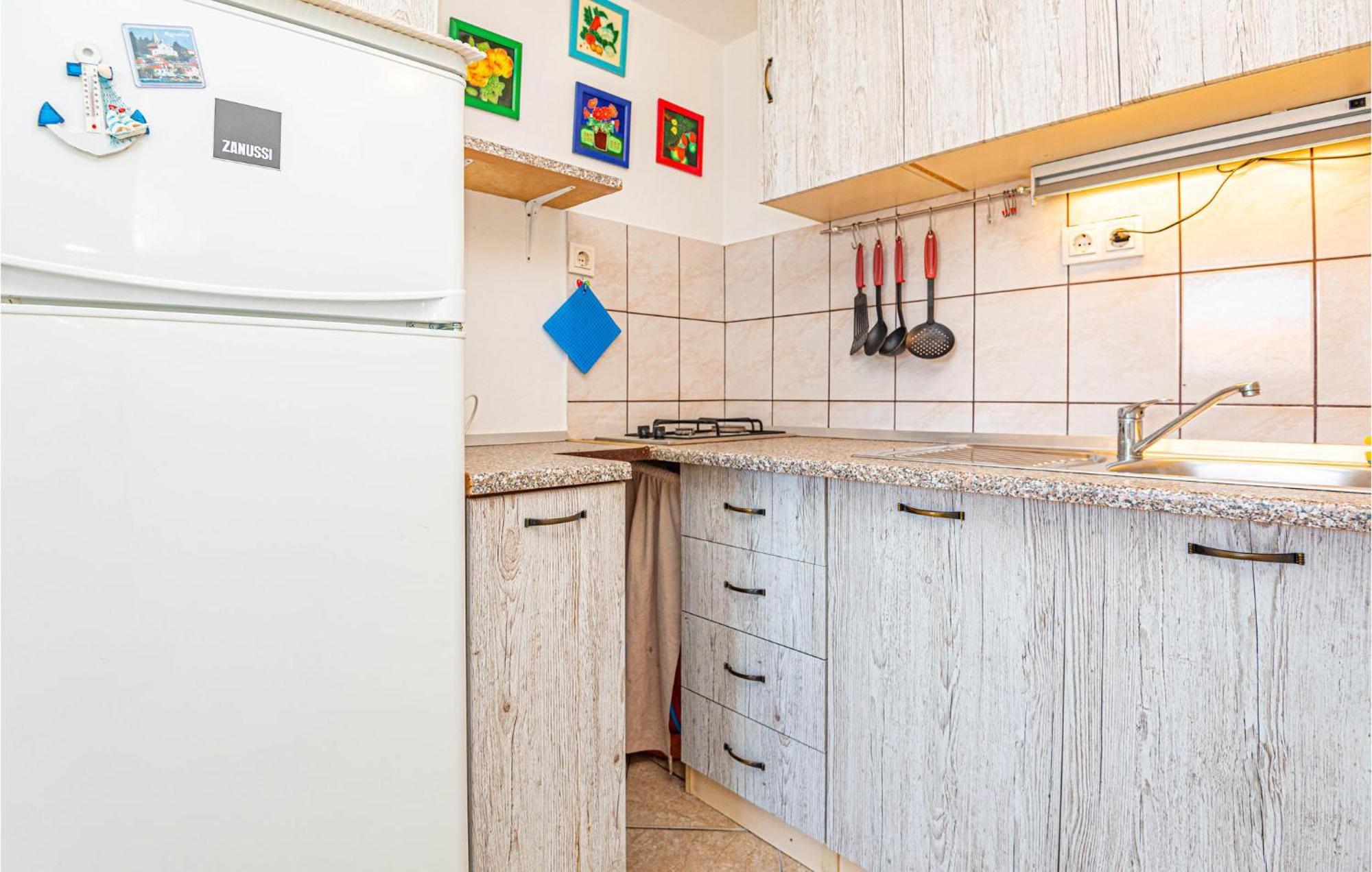 Nice Home In Zatoglav With House Sea View Podglavica 외부 사진