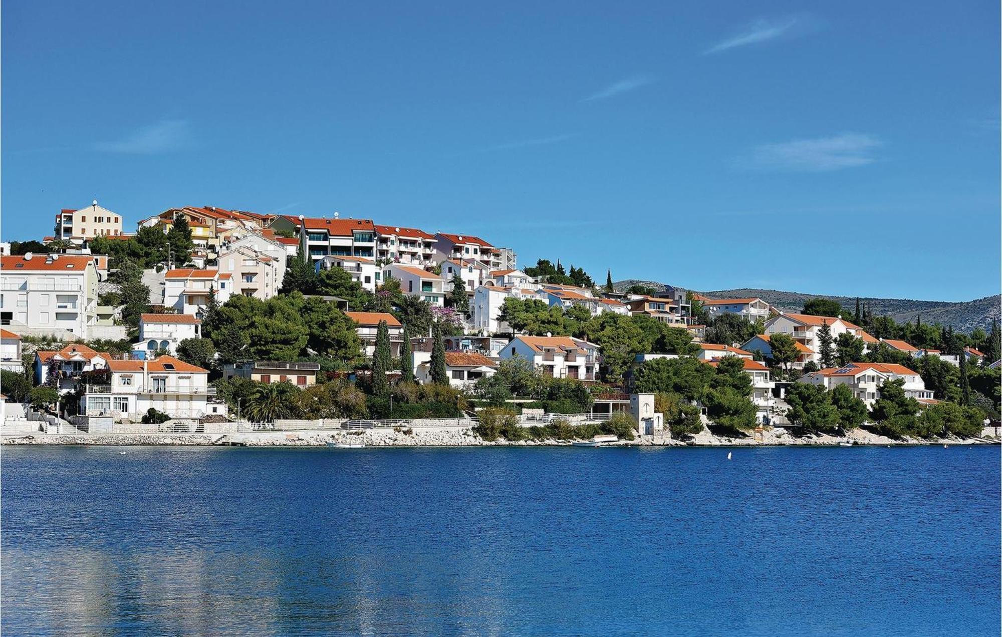 Nice Home In Zatoglav With House Sea View Podglavica 외부 사진