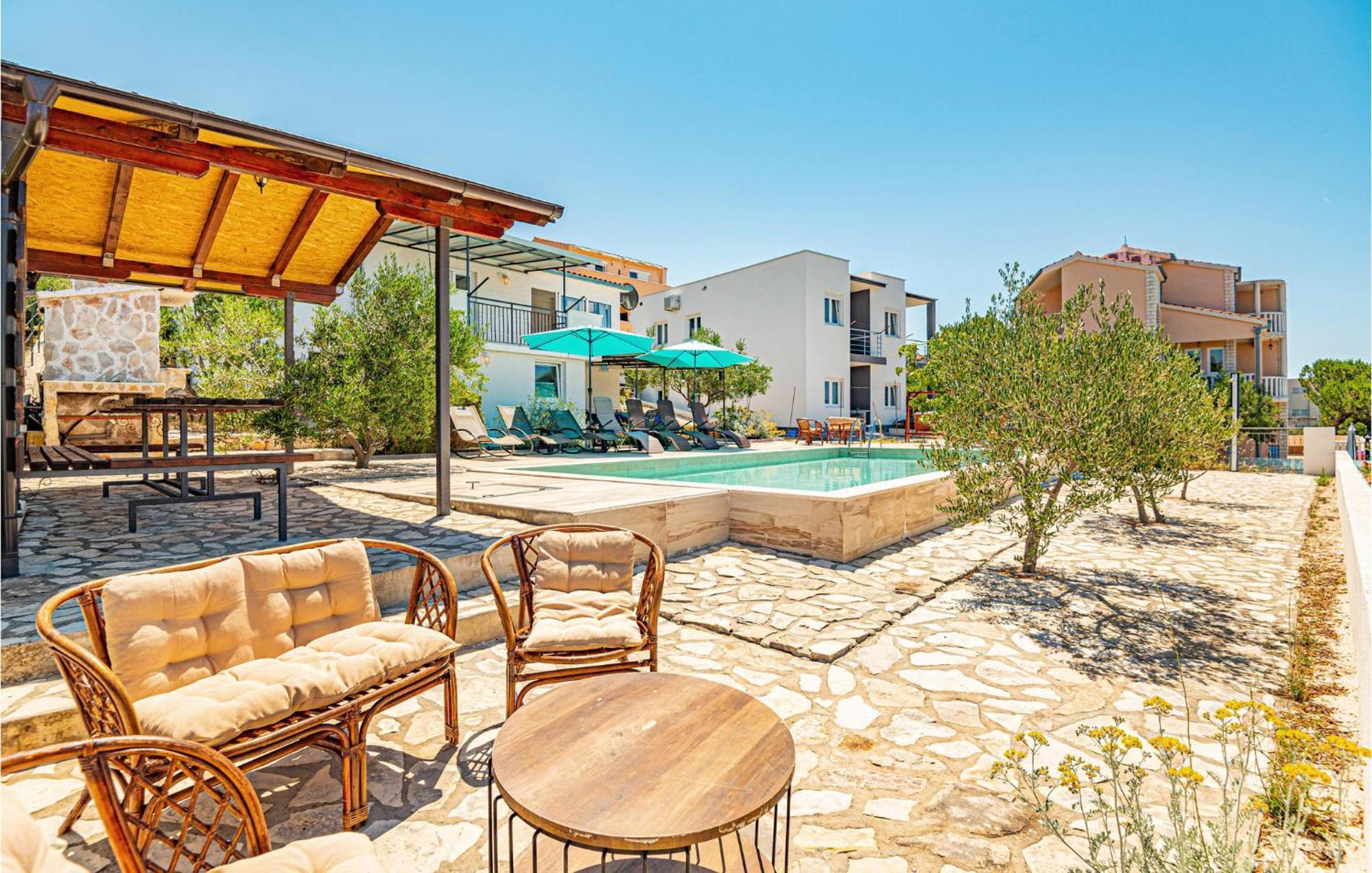 Nice Home In Zatoglav With House Sea View Podglavica 외부 사진