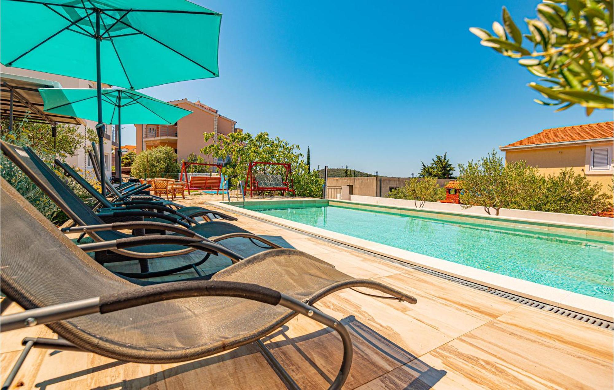Nice Home In Zatoglav With House Sea View Podglavica 외부 사진